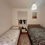 Comfy In Center *