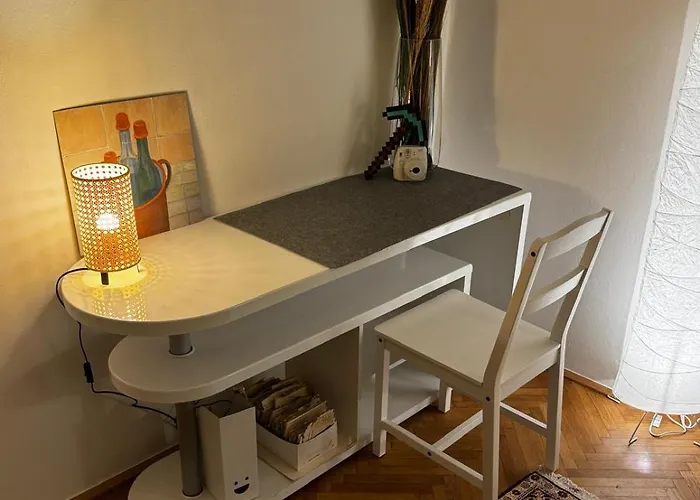 民宿 Comfy In Center *