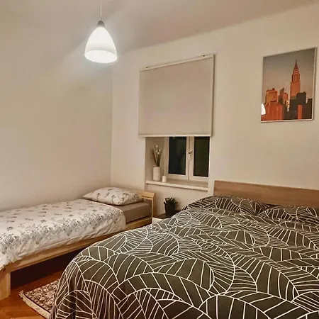 Δωμάτια σε οικογενειακή κατοικία Comfy In Center